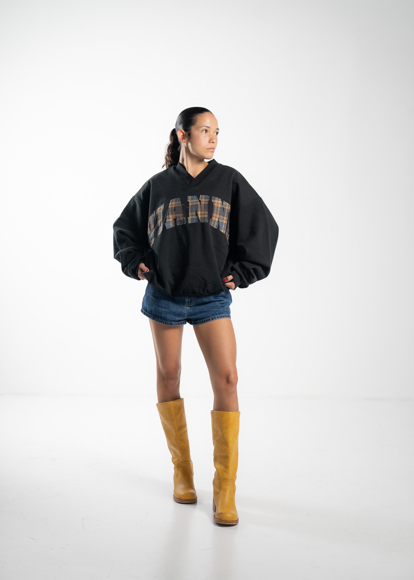 Vianne Plaid Crewneck