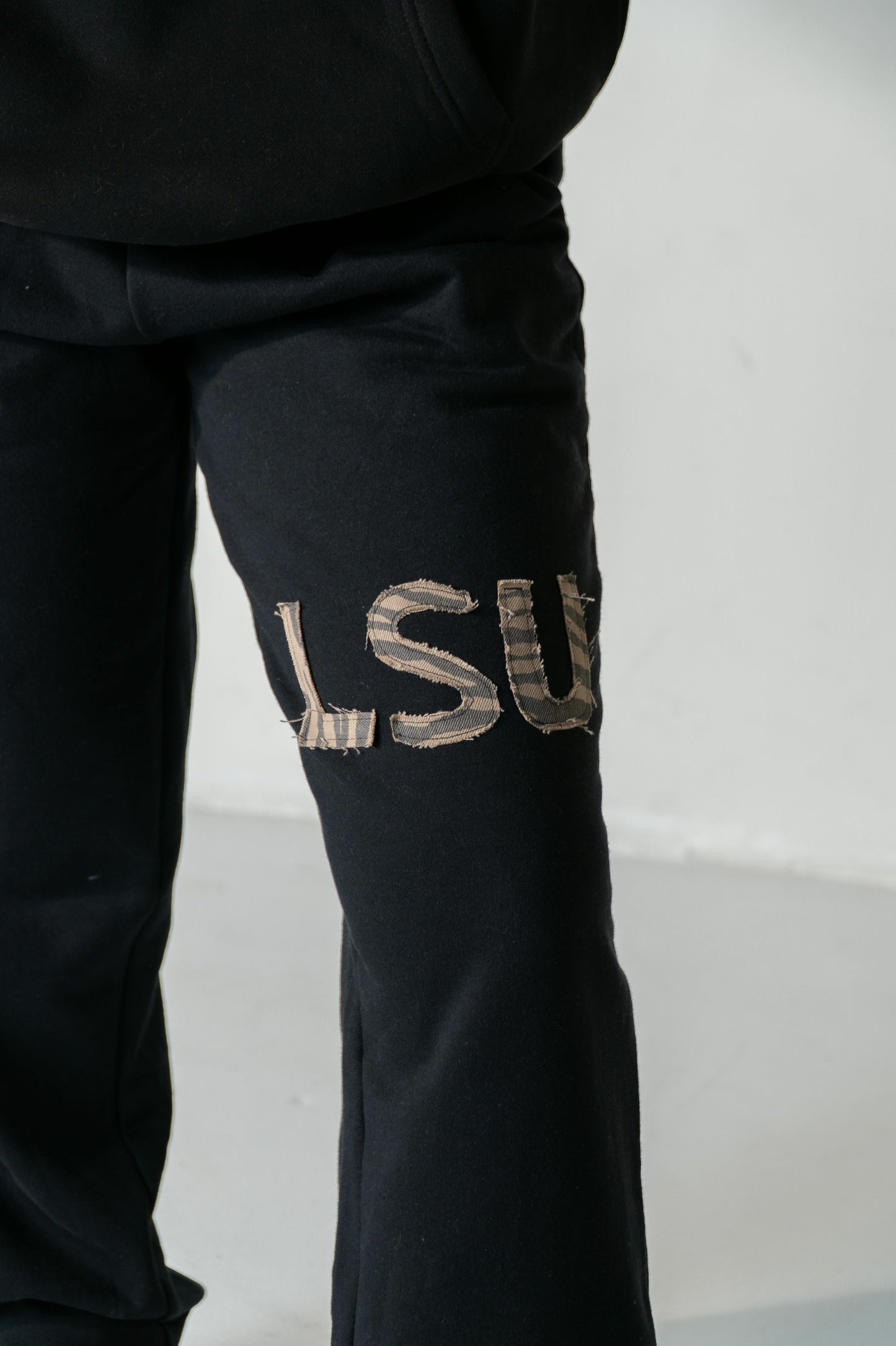 LSU Black Tiger Sweatpants