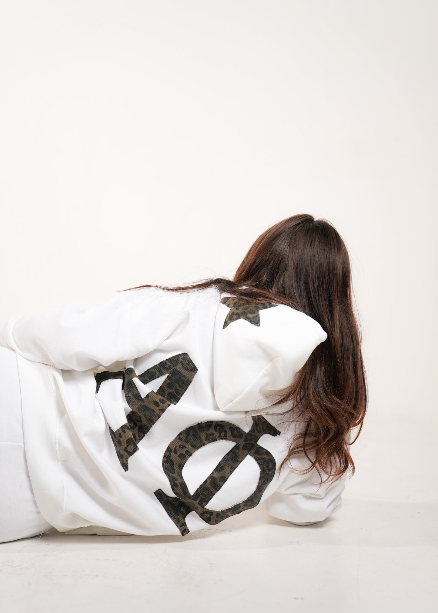 Aphi Cheetah White Hoodie