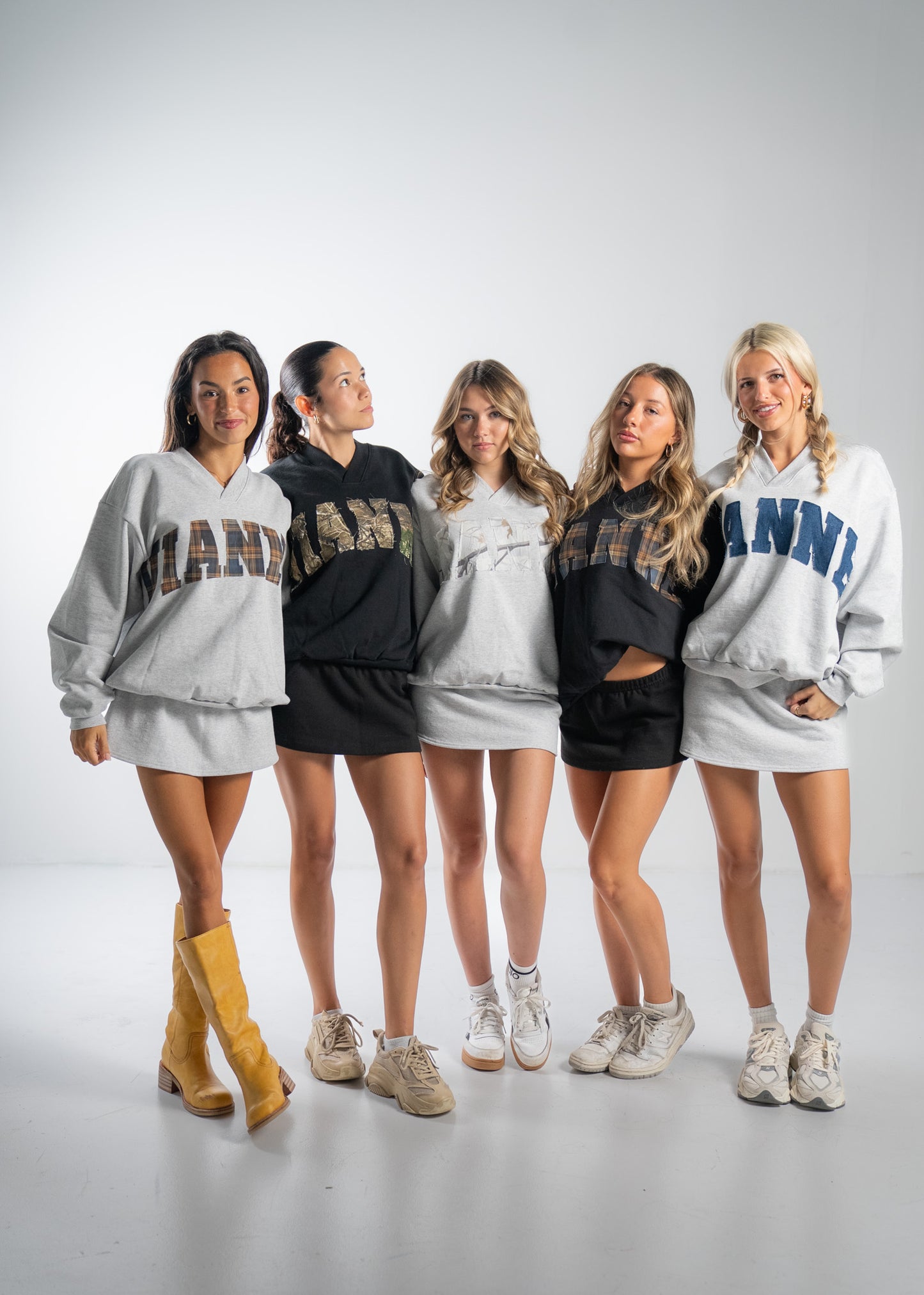 Vianne Plaid Crewneck