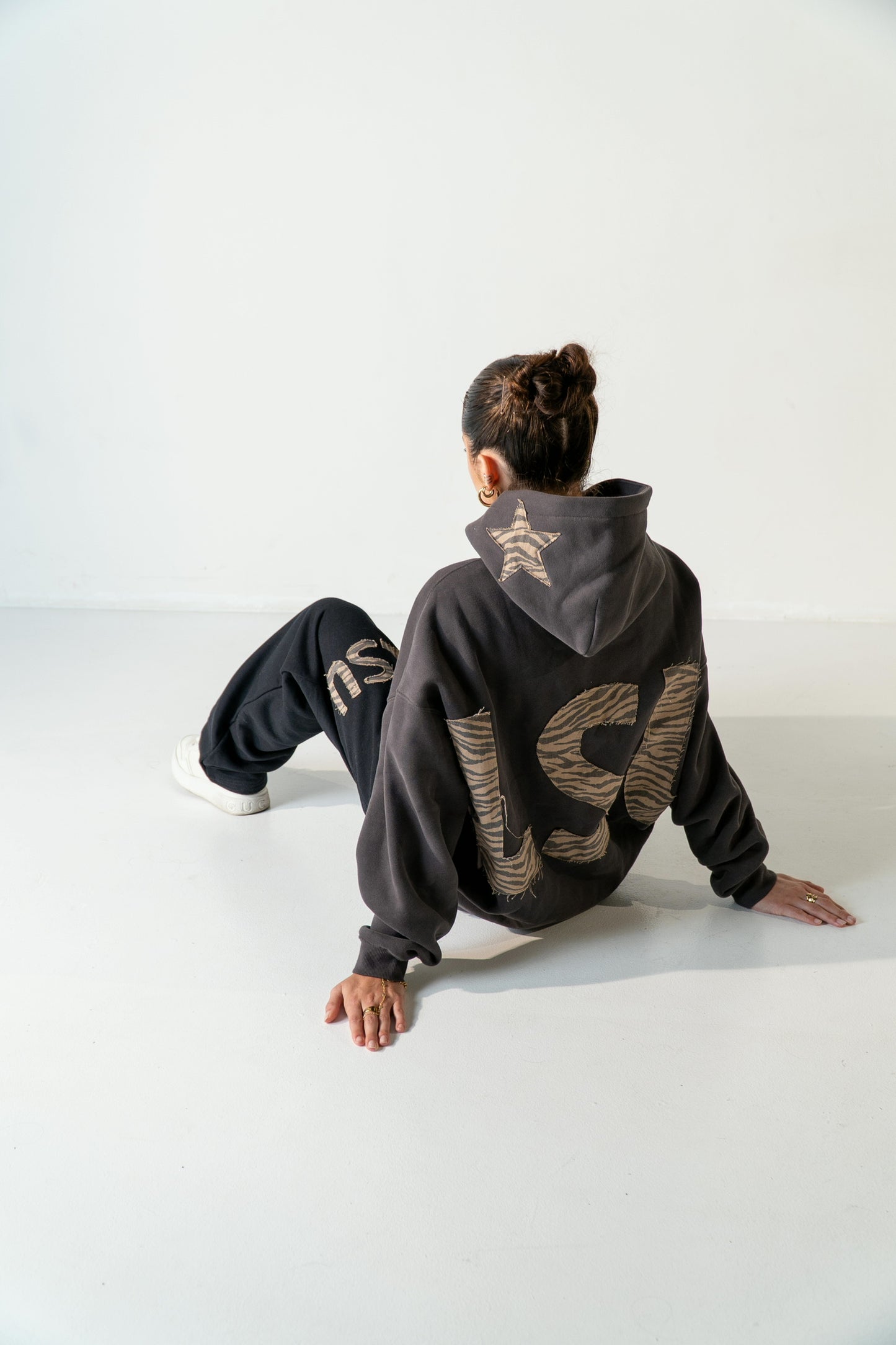 LSU Black Tiger Sweatpants