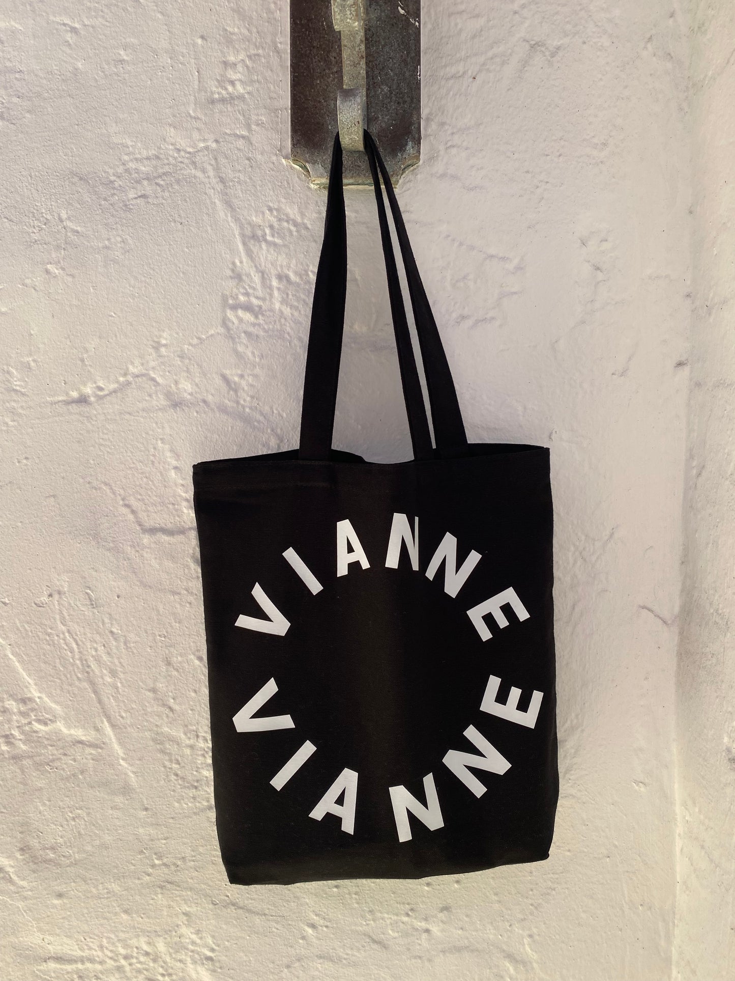 blk tote bag