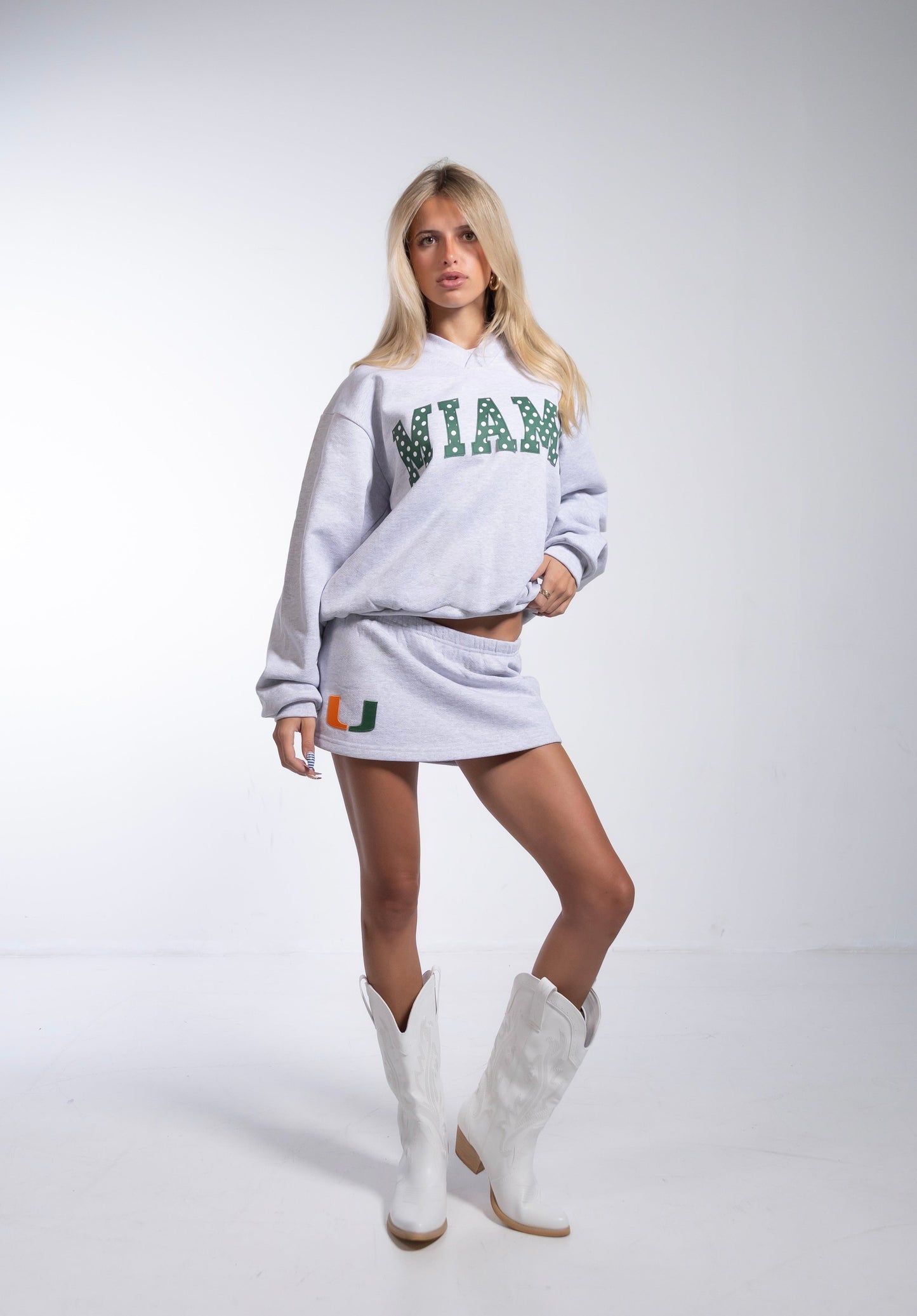 UM Crewneck