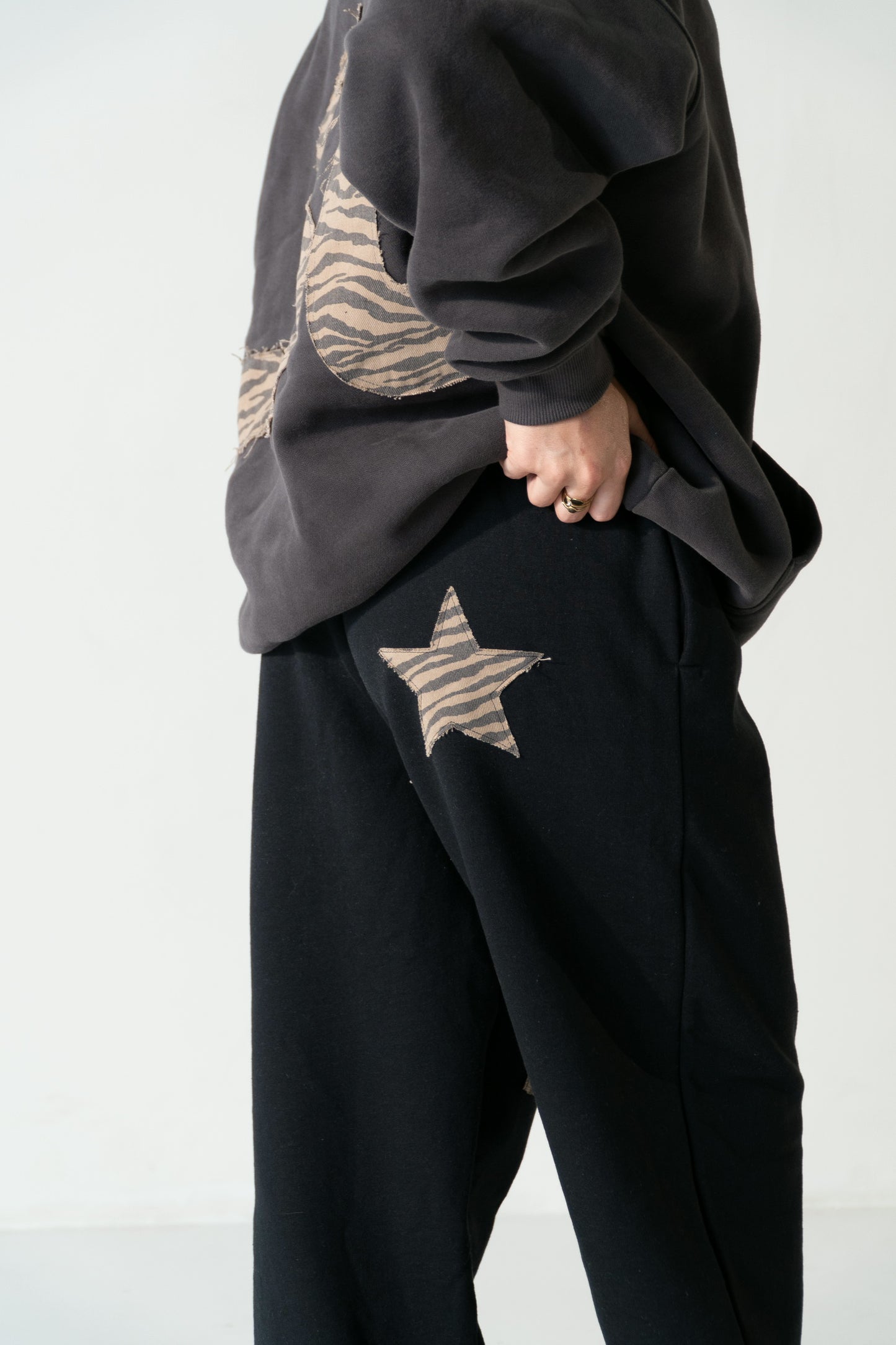 LSU Black Tiger Sweatpants